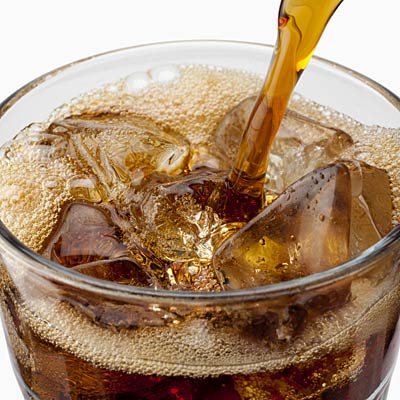 soda-merupakan-minuman-yang-perlu-di perhatikaan-saat-diet